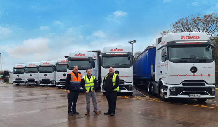New Mercedes Benz truck haul for Redditch firm