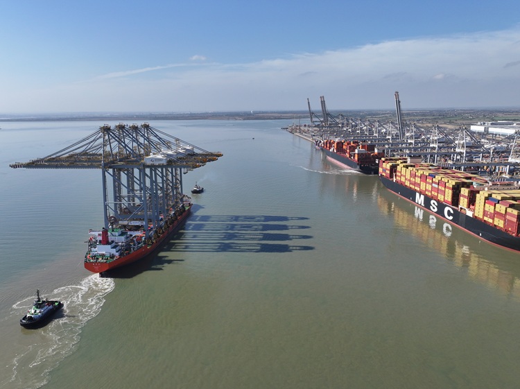 Four of Europe’s largest quay cranes arrive at DP World’s UK ports