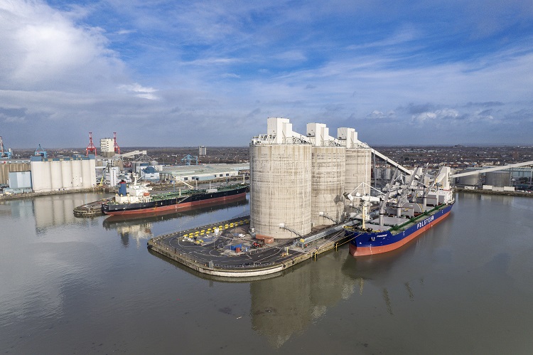 Peel Ports Logistics agrees vessel agency deal with renewable energy leader Drax