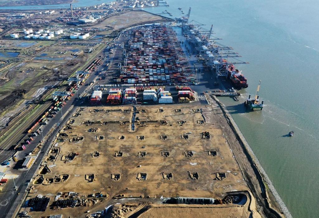 Kalmar and London Gateway agree significant repeat order for electric strads