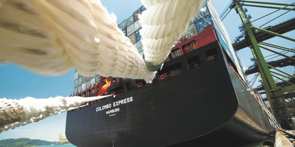 Hapag-Lloyd and DSV expand decarbonization partnership