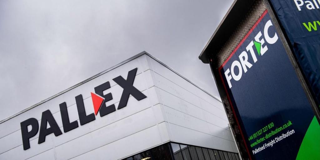 Pall-Ex profits rise