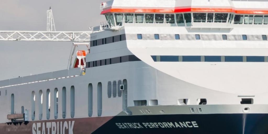 CLdN to acquire Seatruck Ferries from Clipper Group