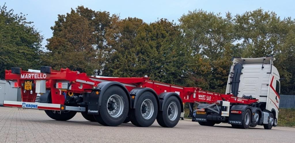Martello Transport buys more Krone sliding skeletal trailers
