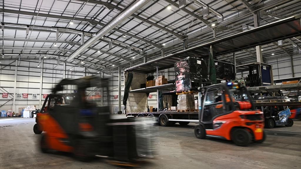  Pallet-Track switches entire FLT fleet to run on BIOLPG