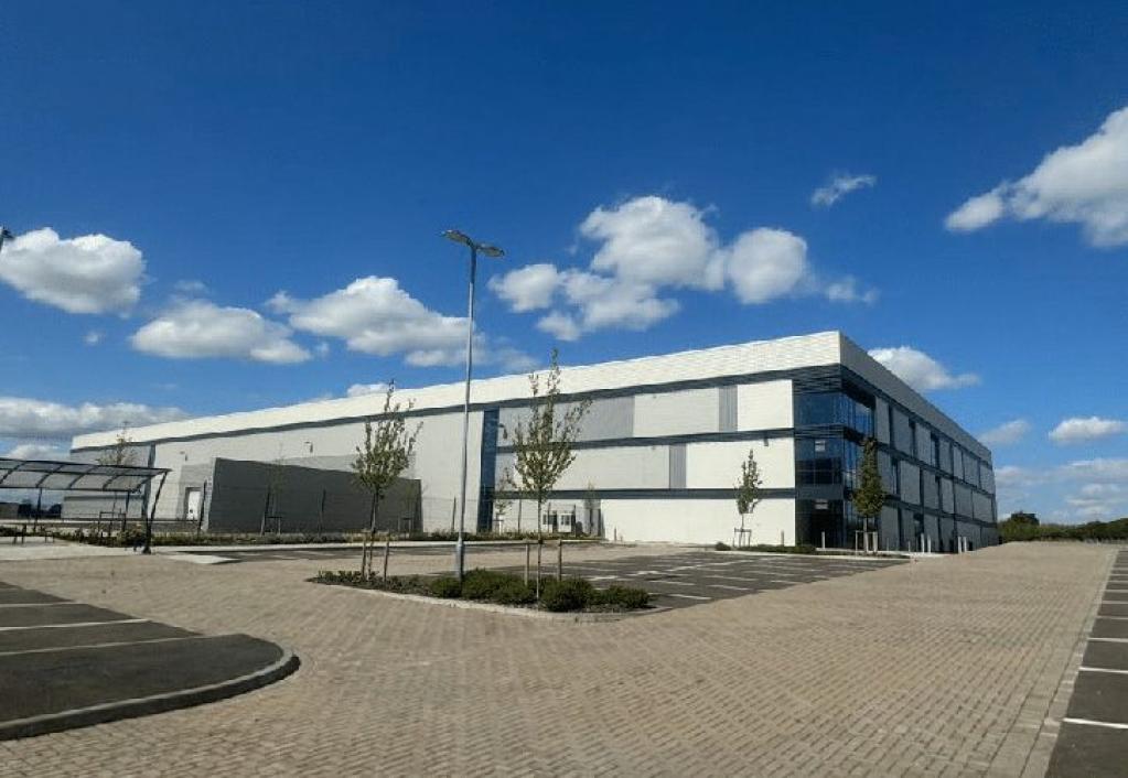 Chinese businesses commit more than 2.5 million sqm of industrial and logistics space across Europe